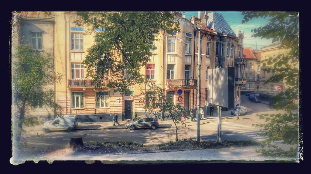 Apartment On Rustaveli Lwów Zewnętrze zdjęcie