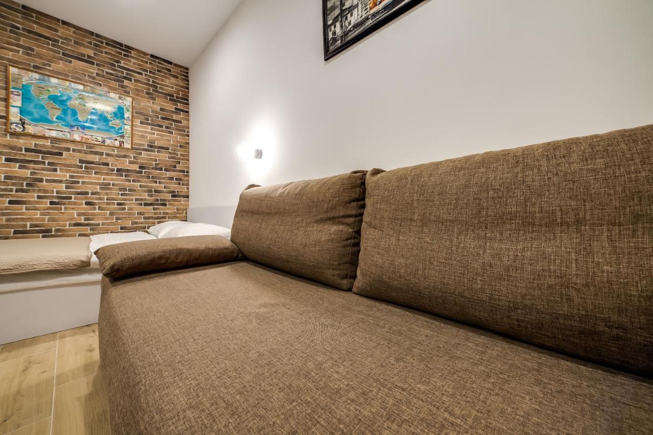 Apartment On Rustaveli Lwów Zewnętrze zdjęcie