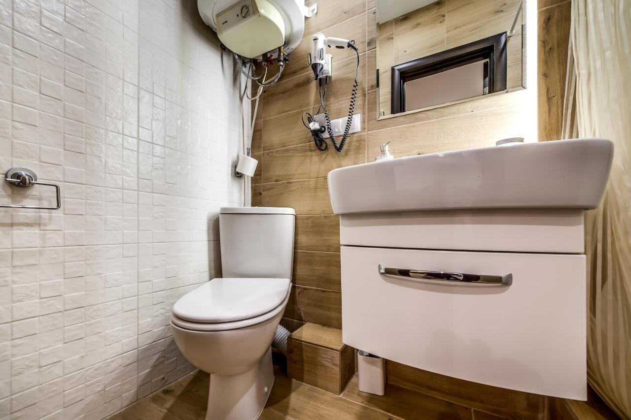 Apartment On Rustaveli Lwów Zewnętrze zdjęcie